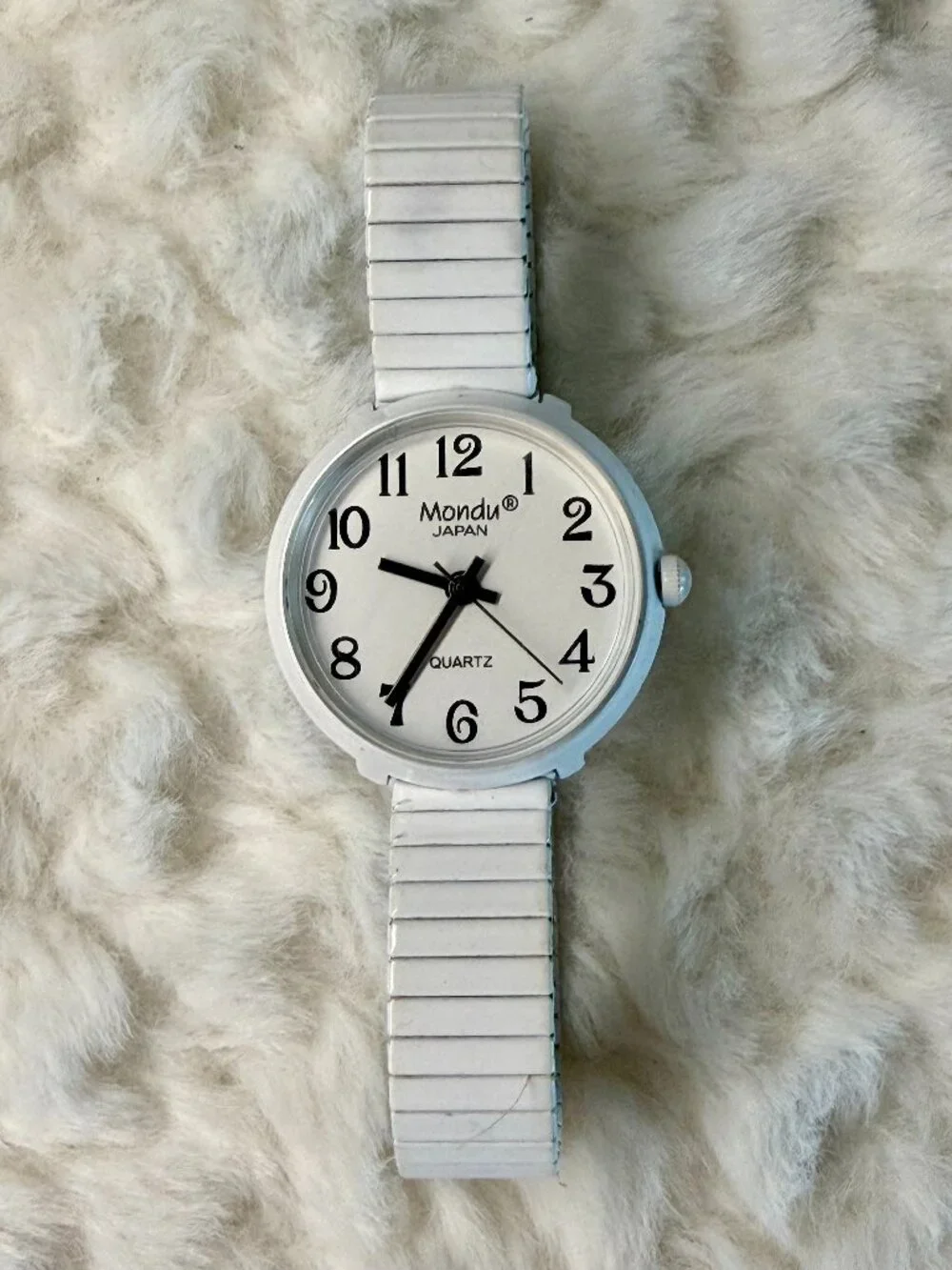 Mondu Japan White Enamel Quartz Watch *Needs Battery
